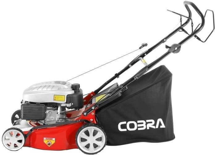 Cobra M40SPC Petrol 40cm Rotary Lawnmower - Image 2