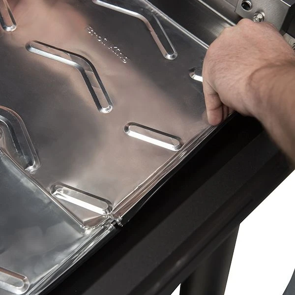 Broil King Foil Drip Pan For Pellet Liner Pack Of 6 - Image 3